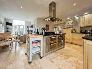 Photo 40- click for photo gallery